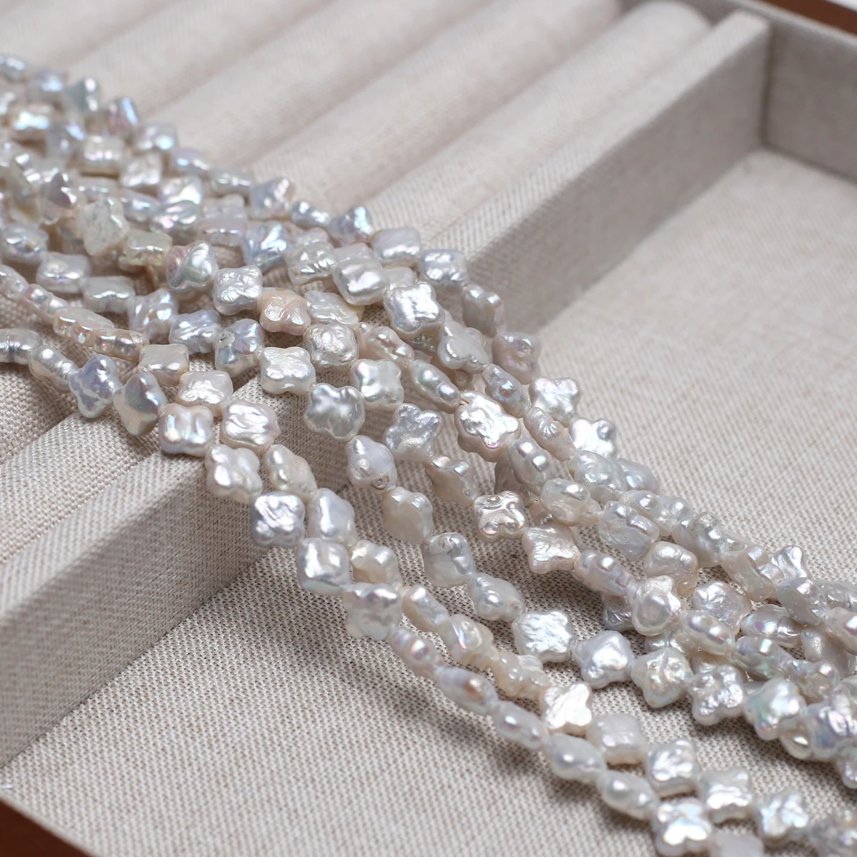 

Four-Leaf Clover Pearl Natural Freshwater White Pearl For Jewelry Making DIY Necklace Earrings Bracelet Accessory Length 36cm