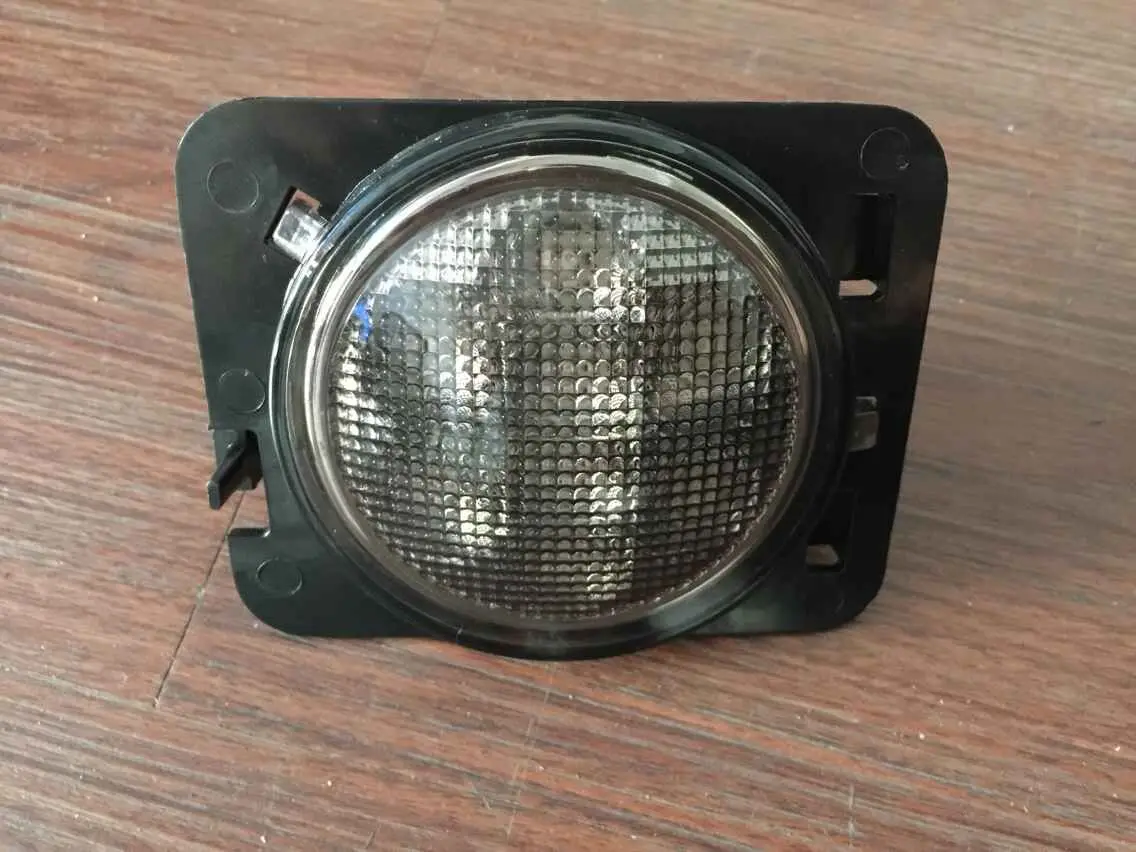 

Лампа расклешенного крыла, 1 пара для Jeep Wrangler JK 2007-2017 LANTSUN J025