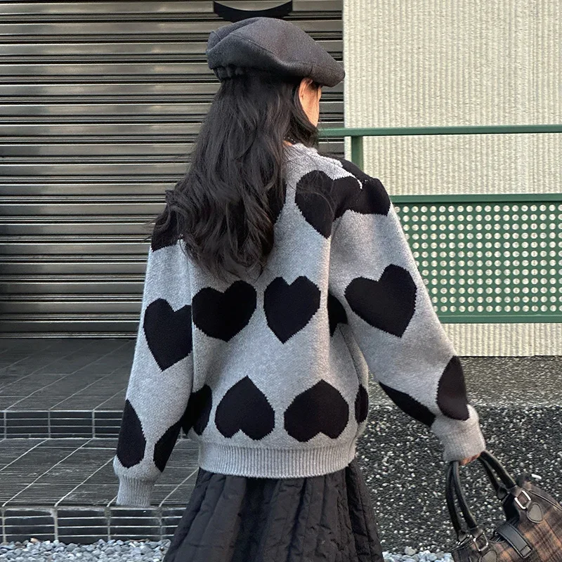 

Осенне-зимний жаккардовый свитер для девочек-подростков Love, корейский повседневный толстый теплый черный серый свитер в форме сердца для детей 4, 6, 8, 10, 12