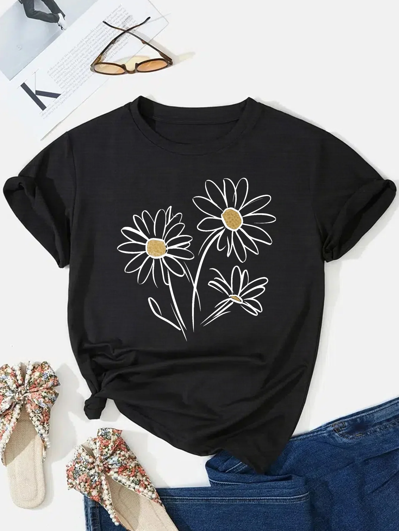 

Повседневная футболка с коротким рукавом с цветочным принтом Дейзи и круглым вырезом на весну, одежда с рукавами в стиле Харадзюку, уличные топы, футболки, эстетичная одежда