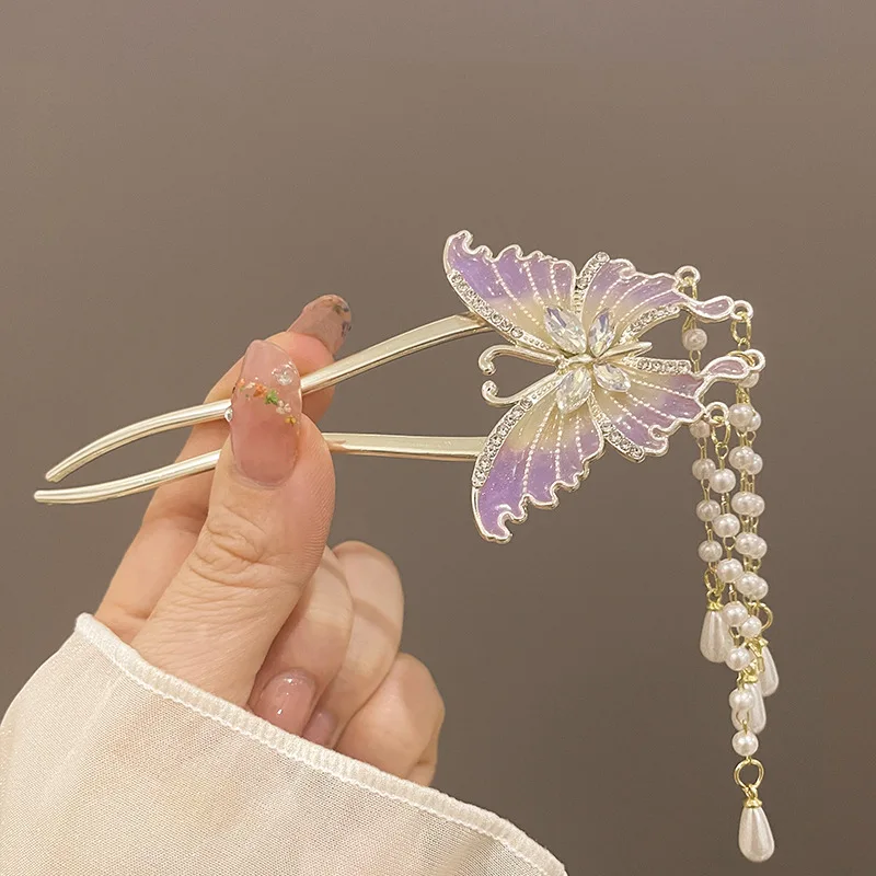 Damska spinka do włosów w kształcie litery U z perłowym frędzlem w kształcie motyla. Prezent urodzinowy. Akcesoria do włosów