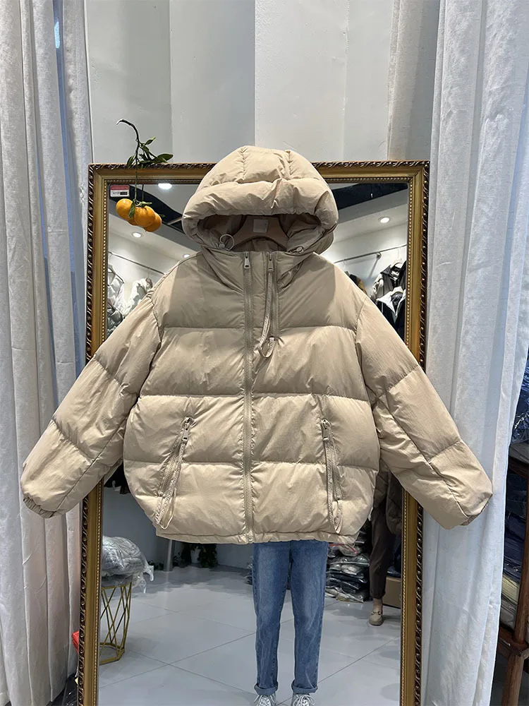 Jaqueta puffer com capuz para mulheres, casaco curto, leve, cor sólida, solta, tamanho acima 90, branco, para baixo, inverno, novo, 2023