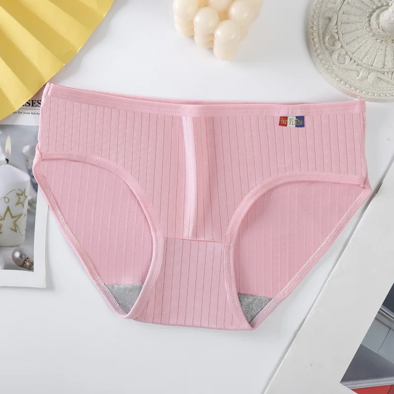 Panties for Young  Girl Underwear Cotton Breathable Soft Lingerie Female Briefs Girls Cute Solid Color Underpants