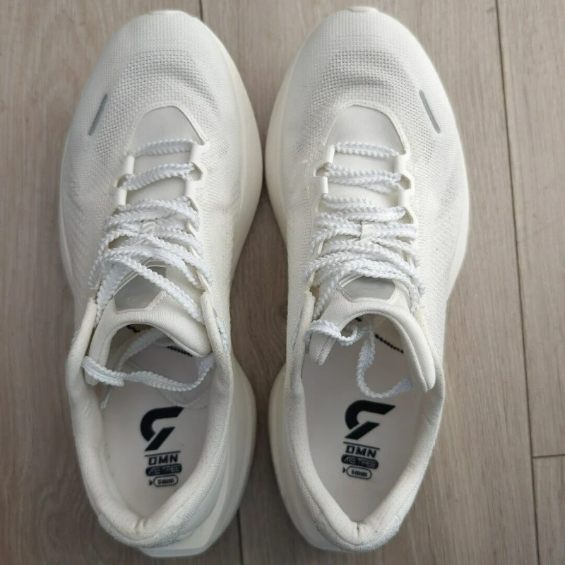 Original Brand Running Shoes For Unisex Breathable Sport Shoes Men Women Designer Training Shoes Couples Soft Sole Sneakers