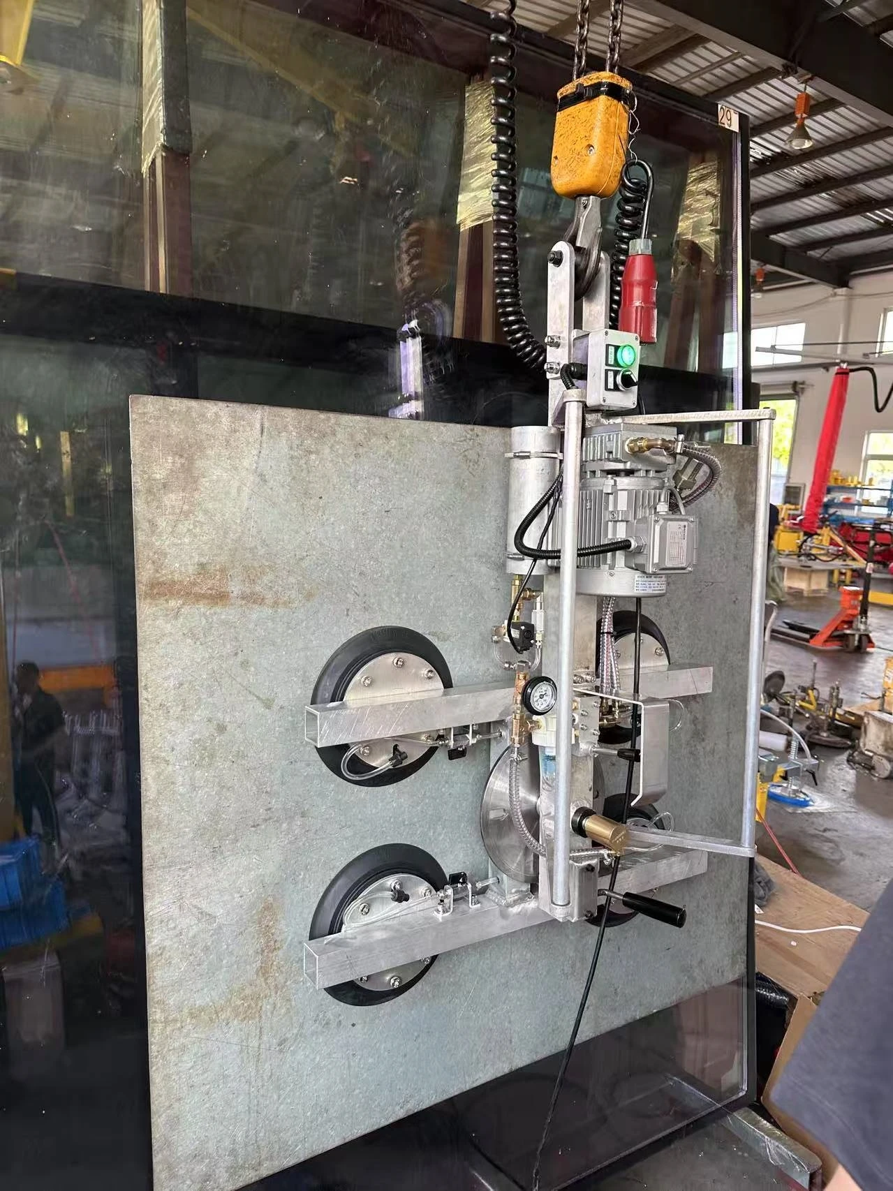 Awovolift 300kg All Aluminum Glass Edging Line Vacuum Lifter with Rotation Function Product Genre Lifters for Glass Edger Line