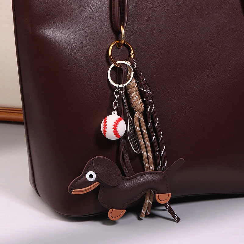 1PC Mens And Womens Pendants Vintage Brown Autumn And Winter Leather Sausage Dog Chocolate For Mobile Phone Bags Keychain