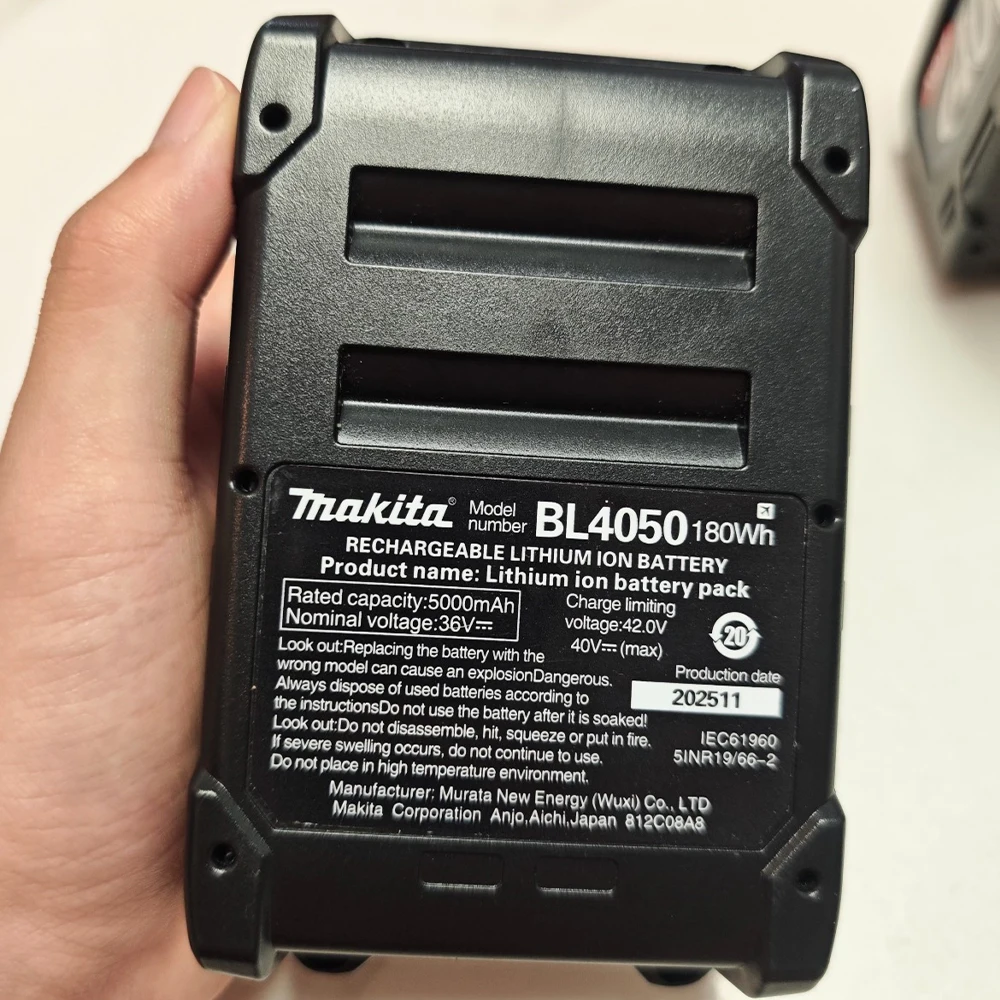 純正マキタBL4040 40V‑Max XGTバッテリー、4 - Makita Power Tools Xgt のレビューと価格