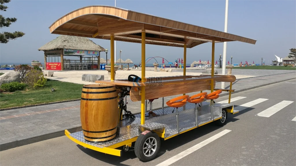 2023 New Electric Sightseeing Antique Car Vintage Bus Beer Bike Prezzi Bar Mobile