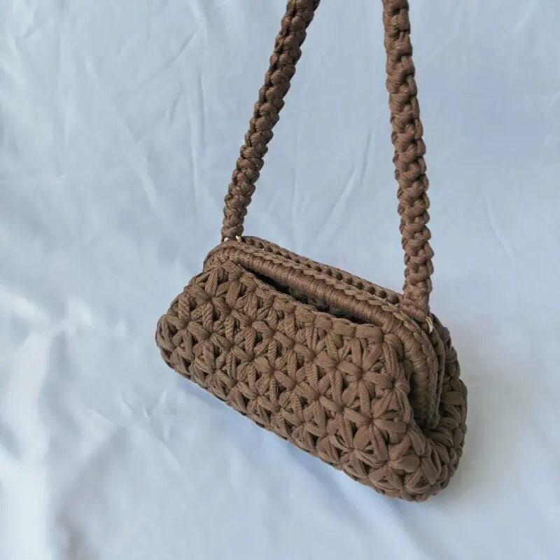 Handgehäkelte Fransen-Umhängetasche für Damen, modische Achseltasche – Detail 10