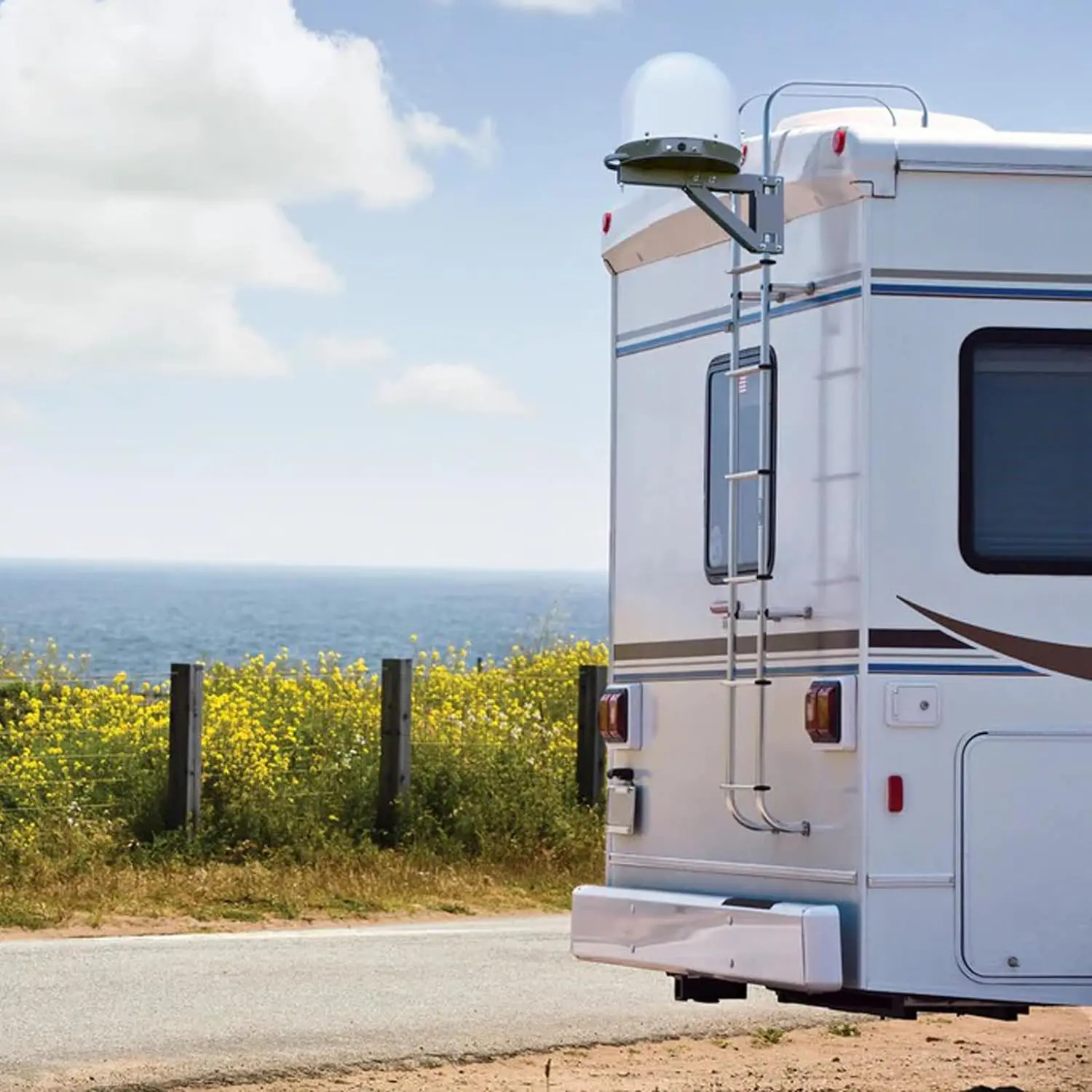 

Awnlux OEM Aluminium Anti-oxidation Interior Ladder Alloy Ladder Indoor Foldable Caravan RV Indoor Ladder