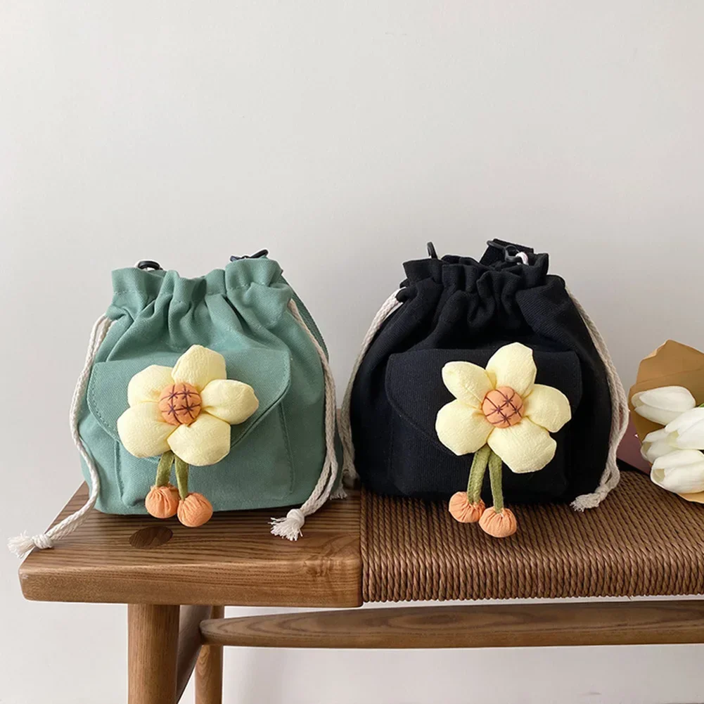 

Canvas Crossbody Bag Fashion Creative Simplicity Handbag Versatile Mini Drawstring Bucket Small Bag Female Flower Cute Cloth Bag