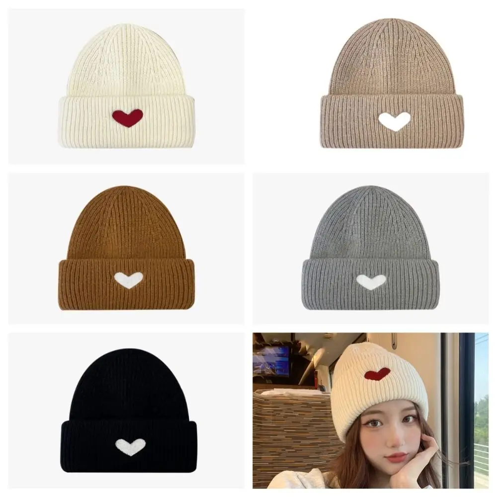 Autumn Woolen Love Skullies Beanies Solid Color Ins Style Heart Knitted Hat Crochet Bonnet Embroidery Cosplay