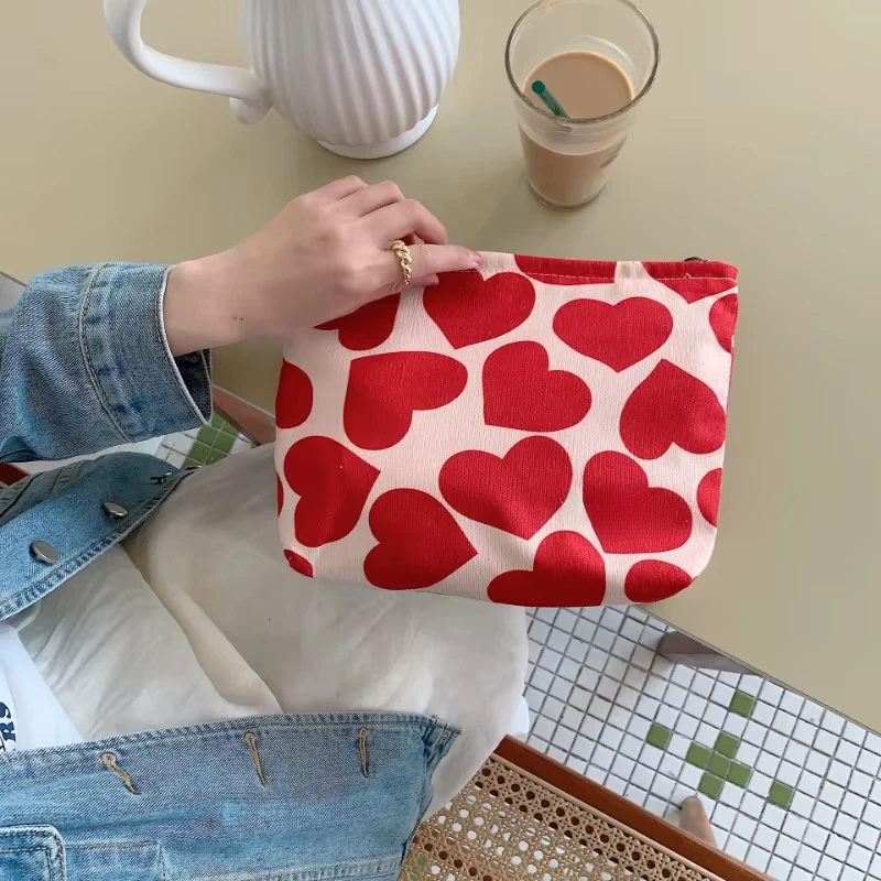 Estuche corazón de pana para niña – Accesorio estilo coreano - imagen 2