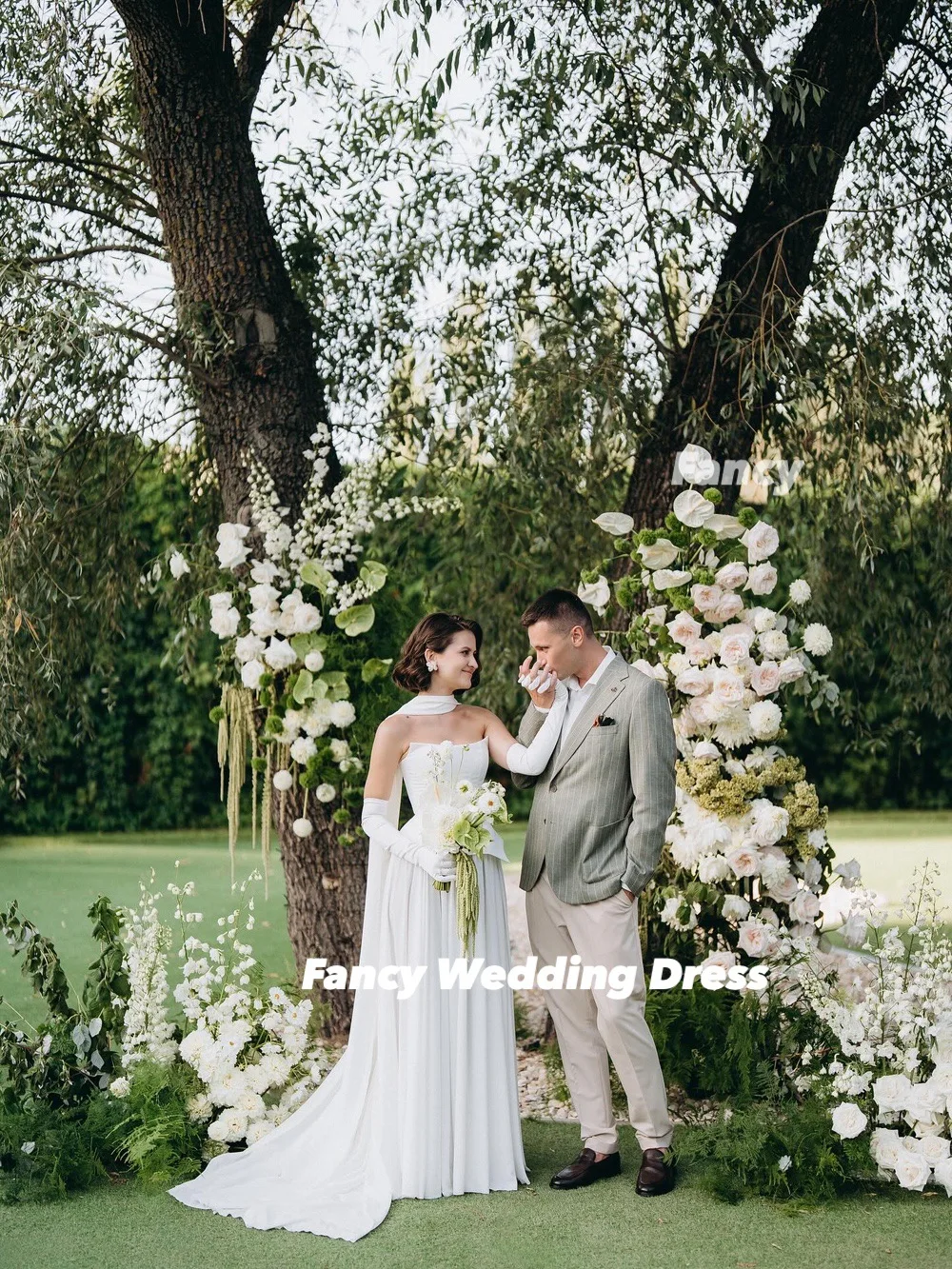 Fancy Graceful Strapless A Line Wedding Dress Korea Photo Shoot A Line Soft Satin Bridal Gown Floor Length Corset Customized