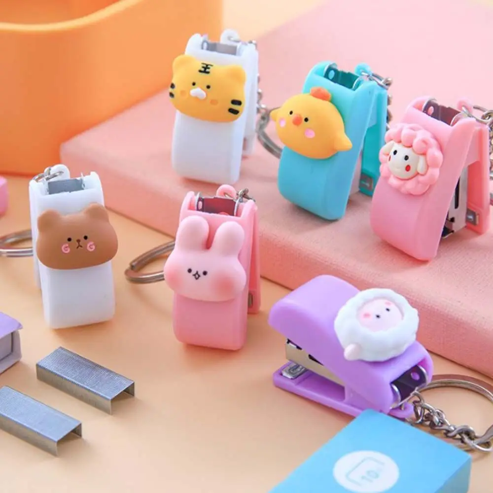 

Cute Macaron Mini Key Ring Pendant Size 10 Staples Cartoon Stapler Key Chain Binding Tools Mini Stapler Stapler