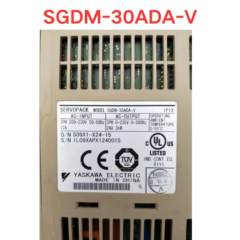 Used OEM disassembled parts SGDM-30ADA-v Servo driver Functional test OK