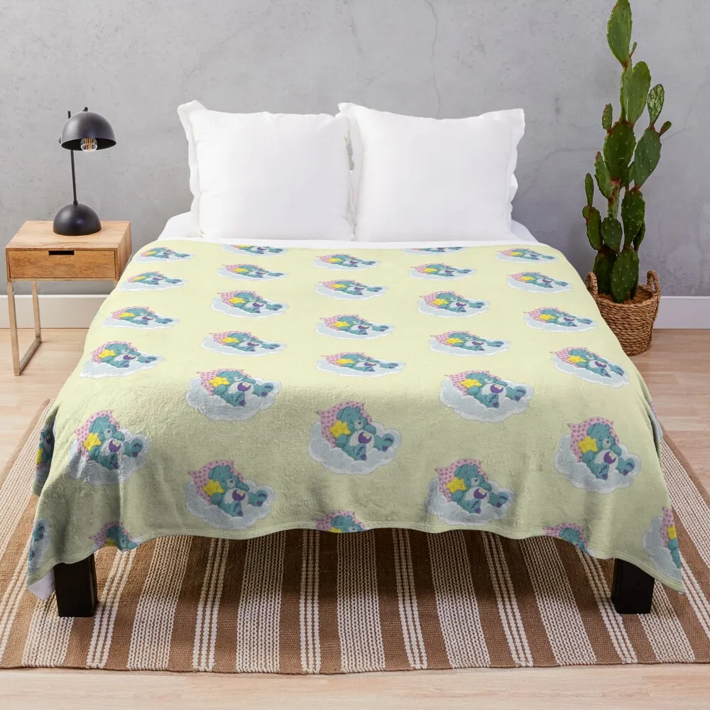 

sleeping bear Throw Blanket