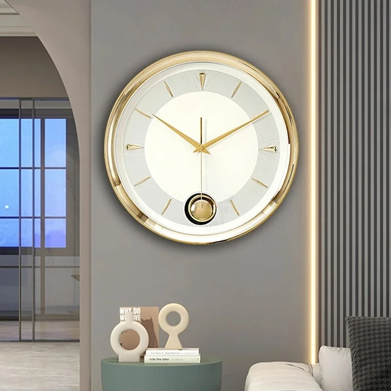 

Nordic Light Luxury Clock Wall Interior Design Living Room Aesthetic Wall Clock Modern Creative Fashion Wanduhr Wall Decor