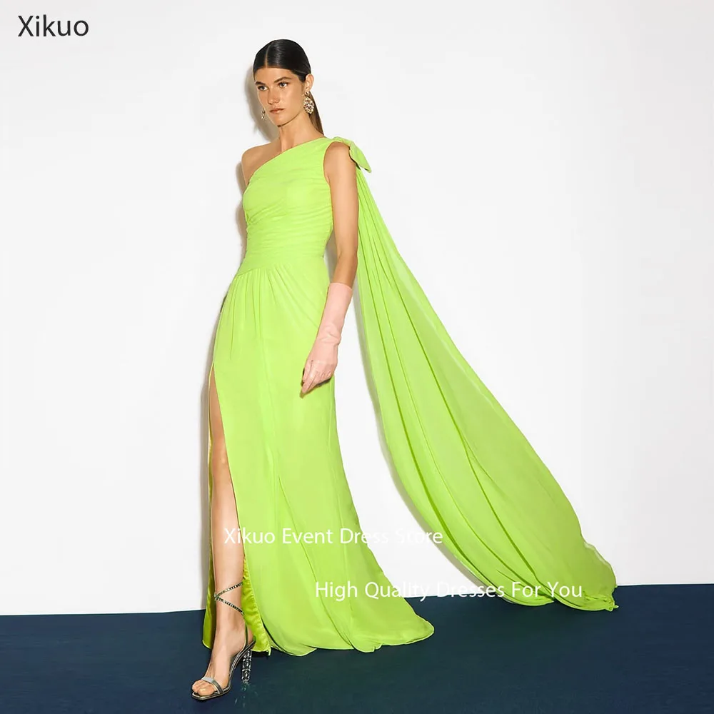 Xikuo neon verde chiffon vestidos de noite uma linha plissado fenda lateral vestidos de festa um ombro formal vestidos de fiesta personalizado