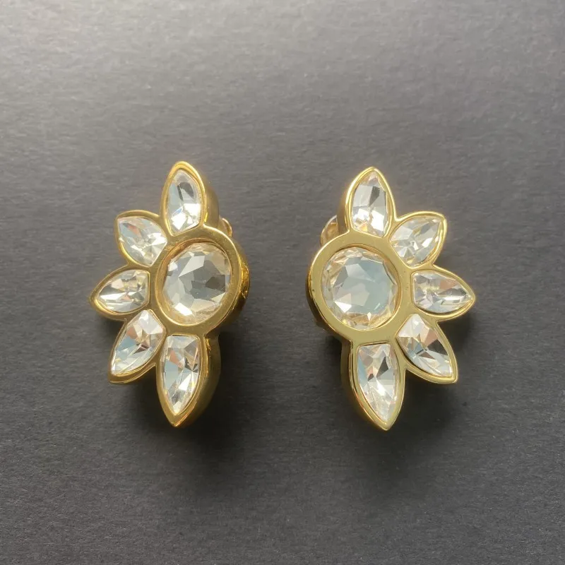 VKVVA Vintage Faceted Crystal Glass Floral Clip On Earrings, Gold-plated Heavy Craft No Piercing Women Statement Ear Jewelry