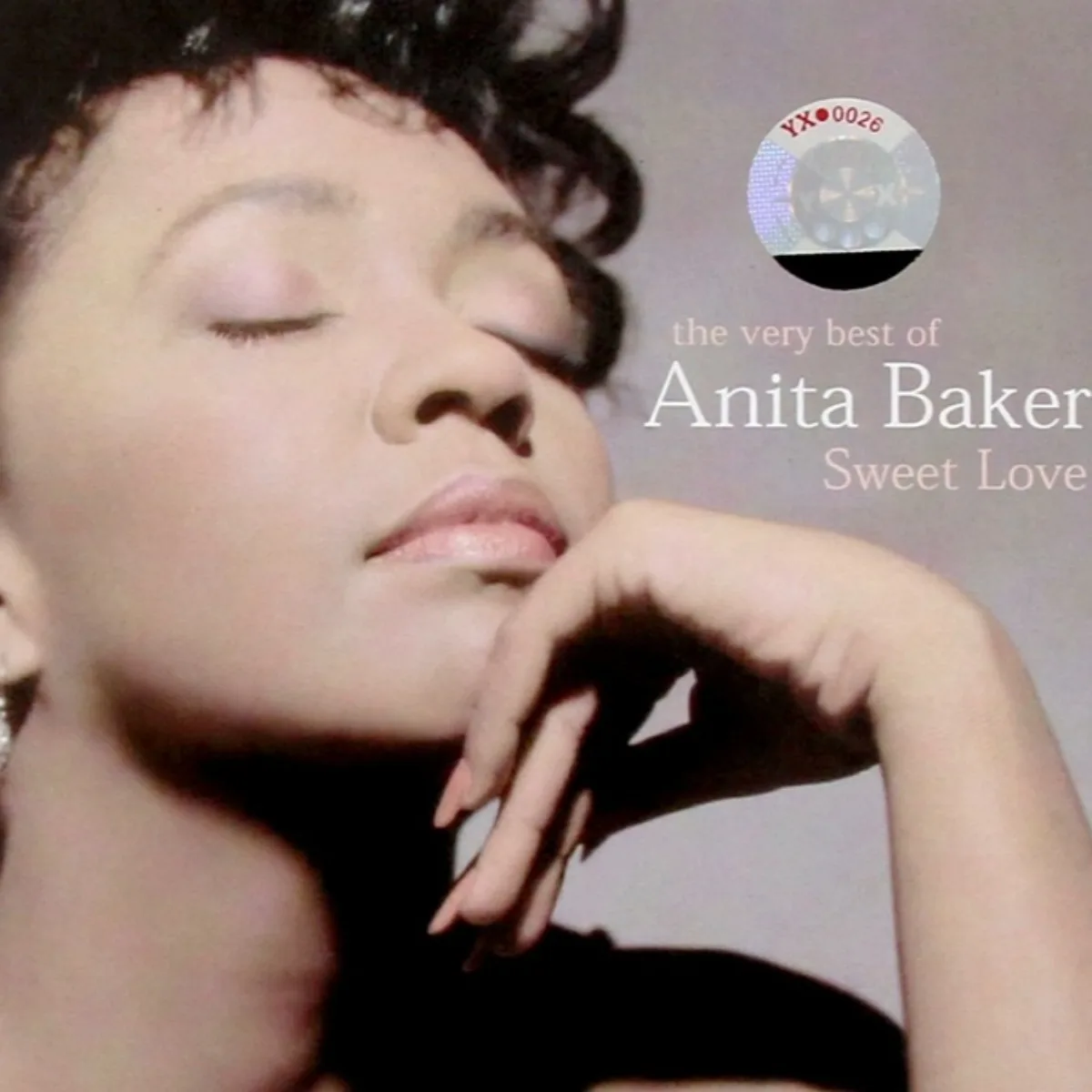 قرص مضغوط R&B "Sweet Love" من أنيتا بيكر - أفضل أقراص موسيقية لمجموعة الروح الرومانسية