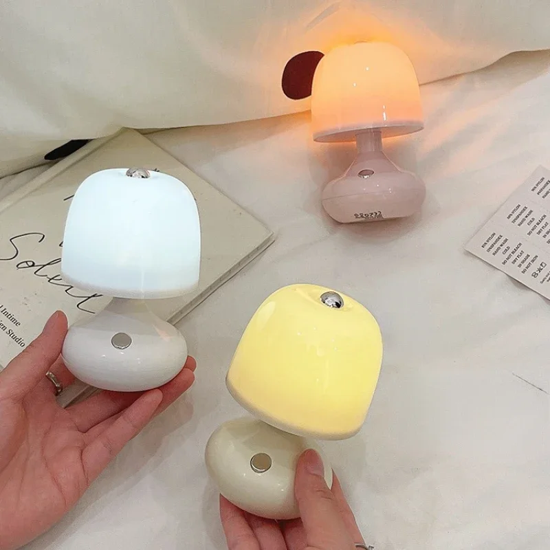 Mini LED Mushroom Night Lights Battery Powered Bedroom Bedside Eye Protection Warm Lamp Portable Home Decoration Desk Lamp