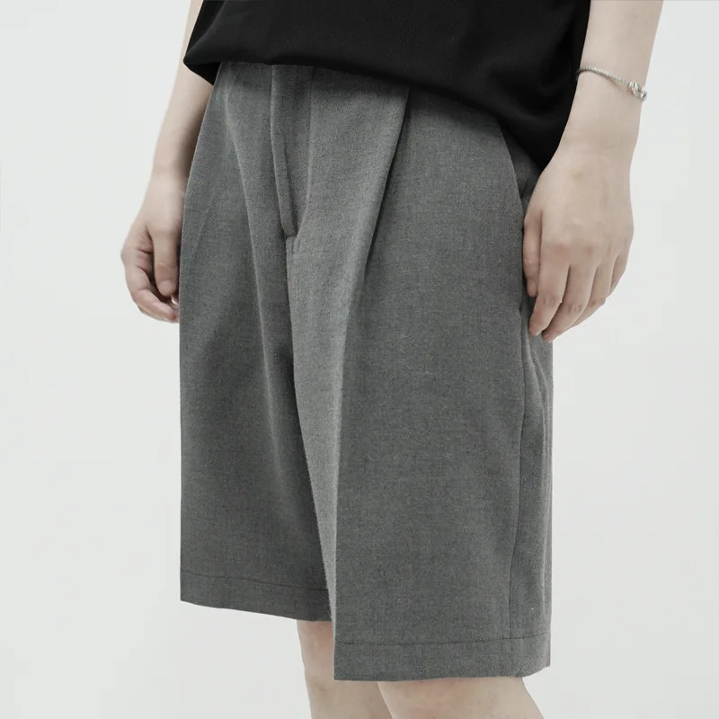 

Large Men's Pleated Straight Quarter Pants Shorts New Summer Black Loose Suit Shorts Casual High Waist Trousers