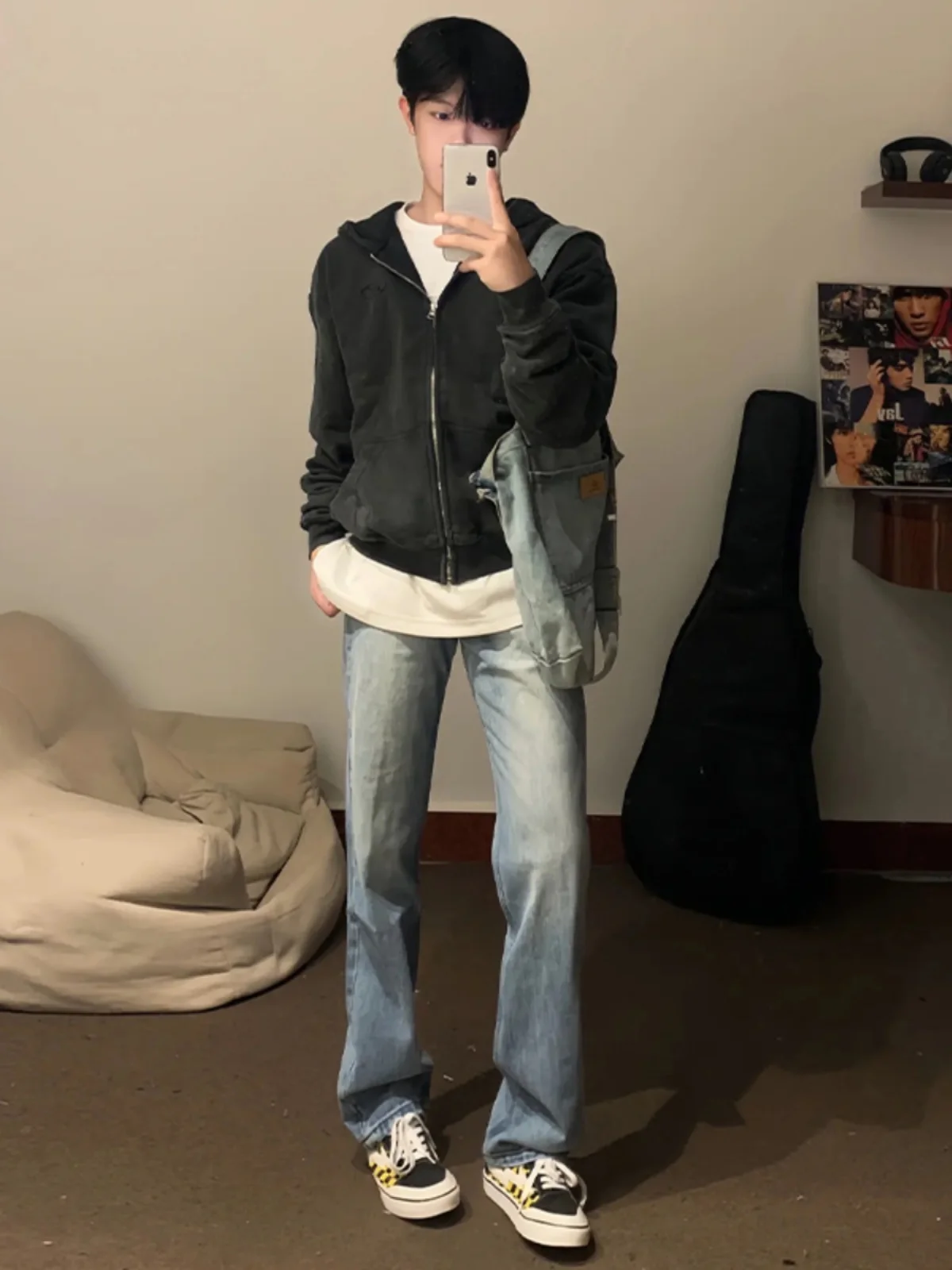 

Cleanfit Light Blue Men's Slim Straight Jeans High Street Style Casual Cotton Denim mid High Waist Zipper Fly Summer Jeans