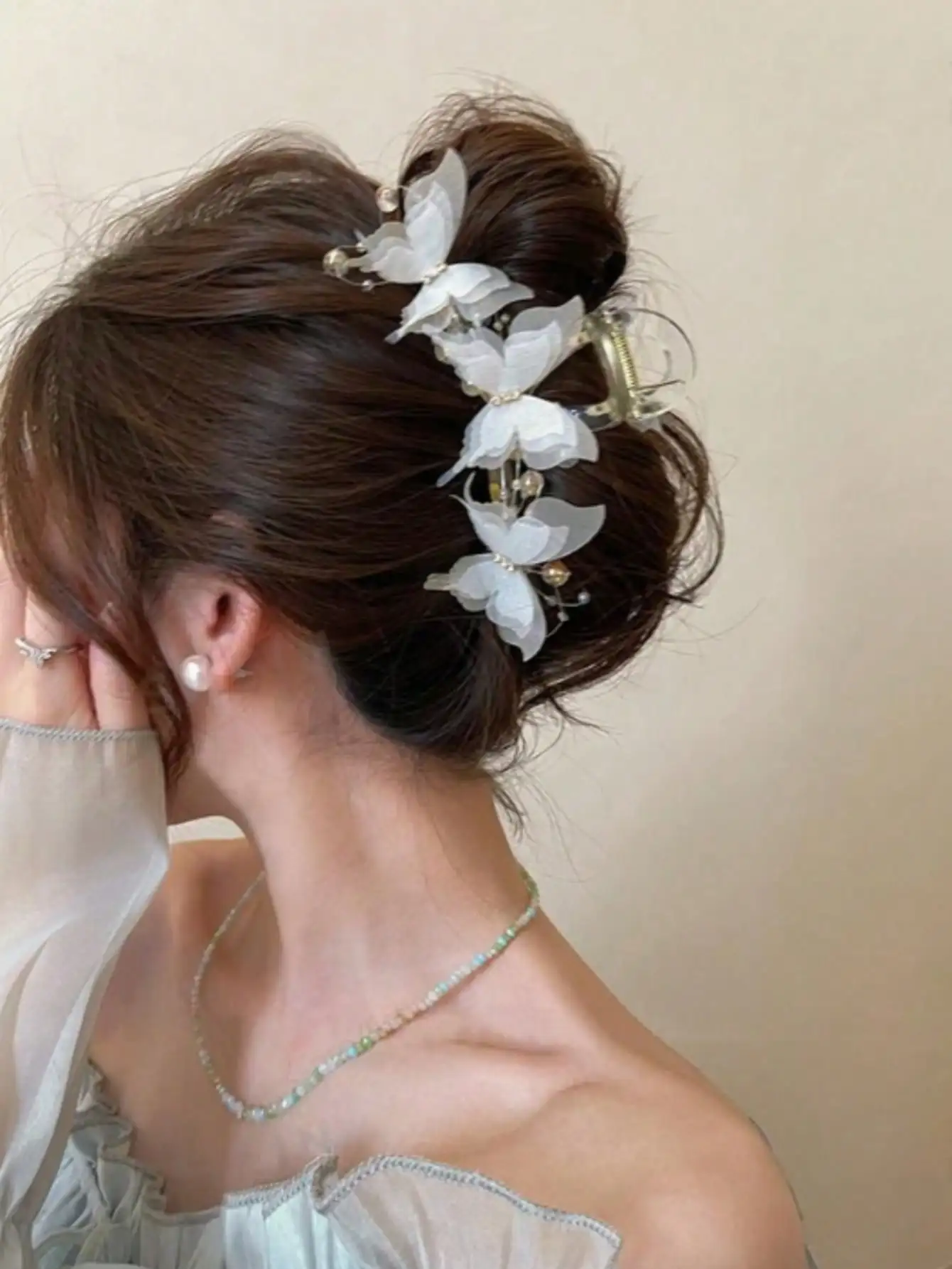 

1pc Super Fairy Faux Pearl & Rhinestone Decorated Butterfly Large Hair Claw Clip, Sweet & Cute Updo Hair Accessory