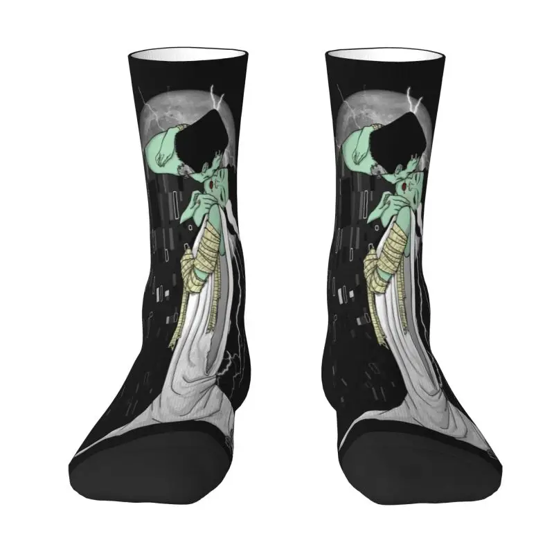 

The Kiss By Bride Of Frankenstein Men Women Crew Socks Unisex Novelty Horror Movie Spring Summer Autumn Winter Dress Socks