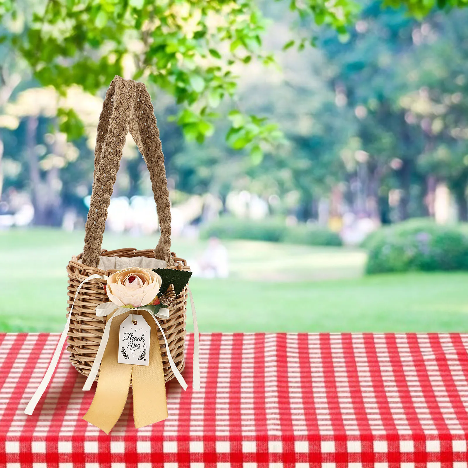 1 قطعة سلة الهدايا المنسوجة سلة تخزين صغيرة مصنوعة يدويًا من الخشب لتغليف الهدايا على شكل زهرة الحلوى وتخزين الشوكولاتة لحفلات الزفاف