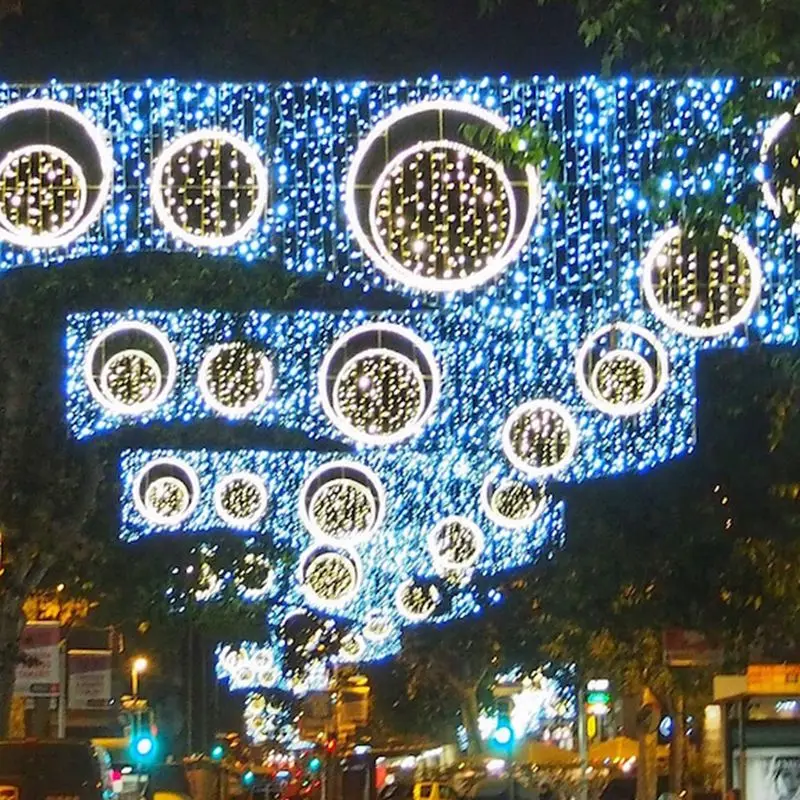 custom.festival outside sparkling star across motif street lights