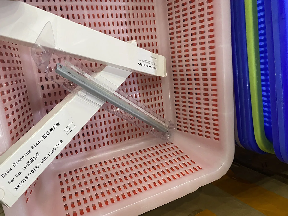 

5X DK-170 Drum Cleaning Blade for Kyocera FS 1035 1030 1120 1128 1370 2810 920 720 1135 1016 1028 1110 P2035 1024 1100 1300 1320