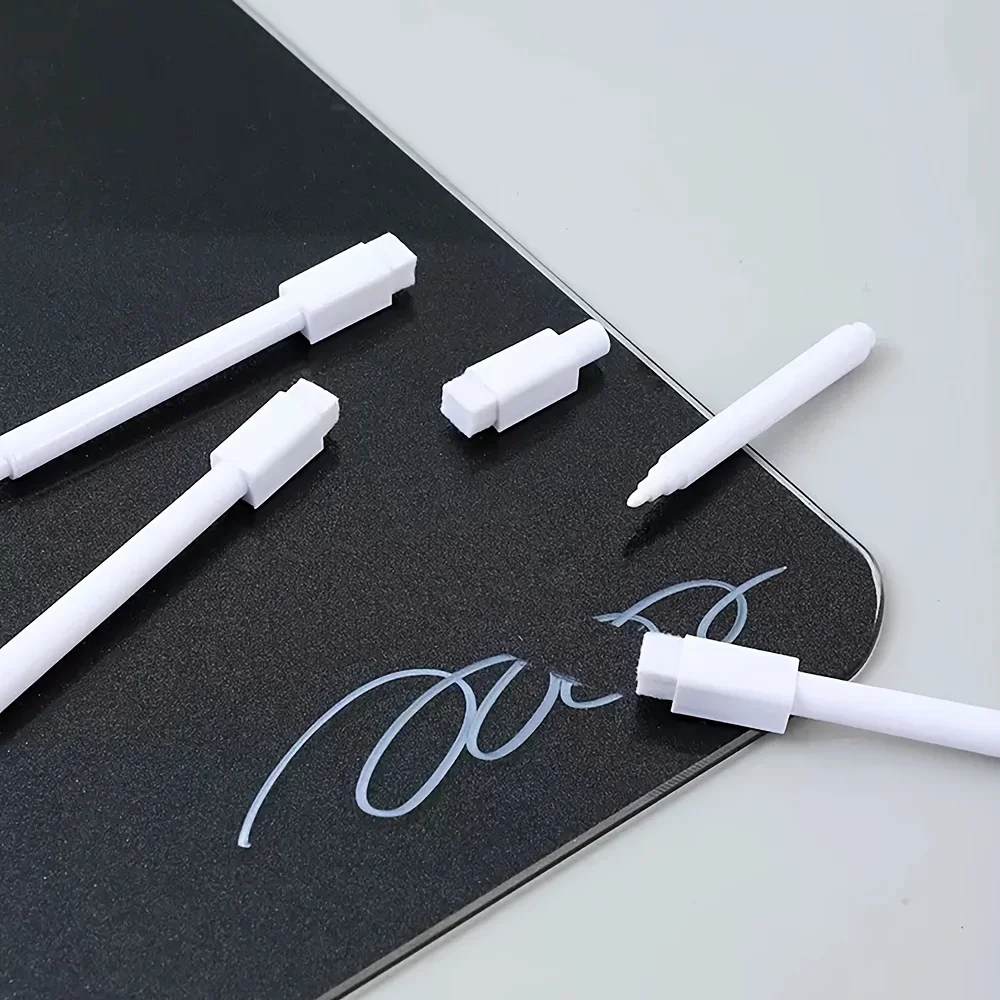 

1/2pcs Erasable White Chalkboard Markers.Equipped with a built-in brush for easy erasing.Suitable for chalkboards,Teaching Tools