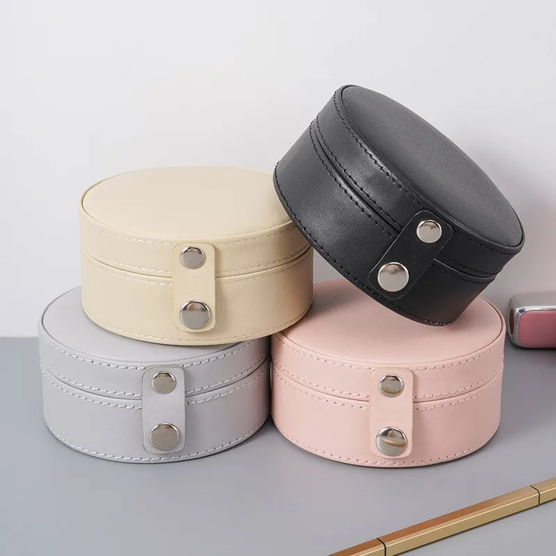 Round Jewelry Box Portable Leather Jewelry Organizer Box Display Travel Jewelry Case Boxes Button Pu Leather Storage Jewelers