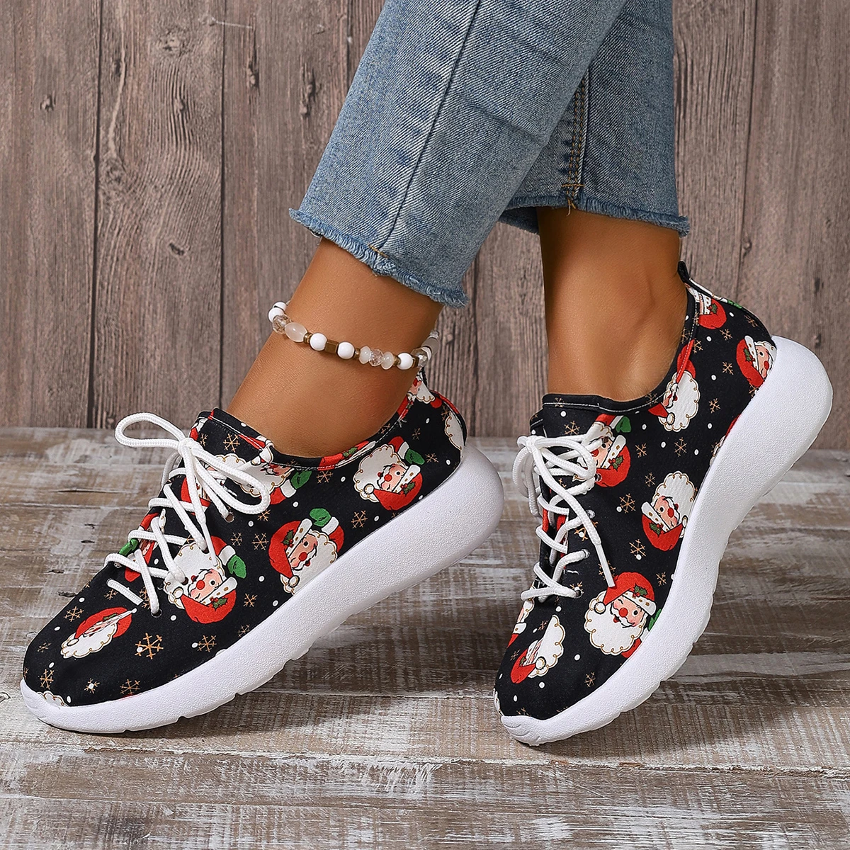 Women Sneakers New Fashion Popular Platform Shoes Round Head Lace Up Casual Shoes Christmas Pattern Low Top Women Sports Shoes