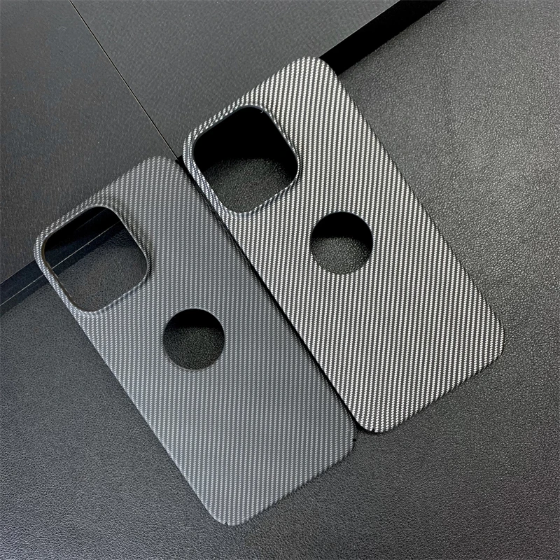 

Ultra-Thin Skin Feel Carbon Fiber Texture Case for iPhone 16 Pro Max 12 13 14 Pro 15 Plus Hollow Out Frosted Protective Cover