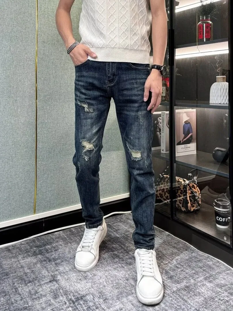2026 New Men's Slim Fit Jeans High Elasticity Vintage Ripped Denim Pants Versatile Autumn Casual Wear Breathable Wear Resistant