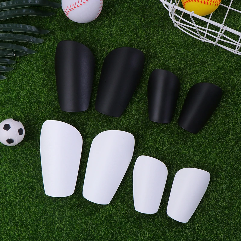 1 Pair Of Mini Lightweight Portable Soccer Shin Guards Wear Resistant Shock Absorbing Leg Training Shank Plates Mini Shin Guards