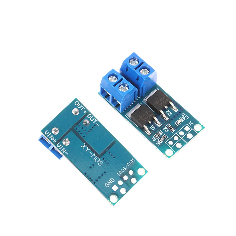 A Set Of 10 Pieces …