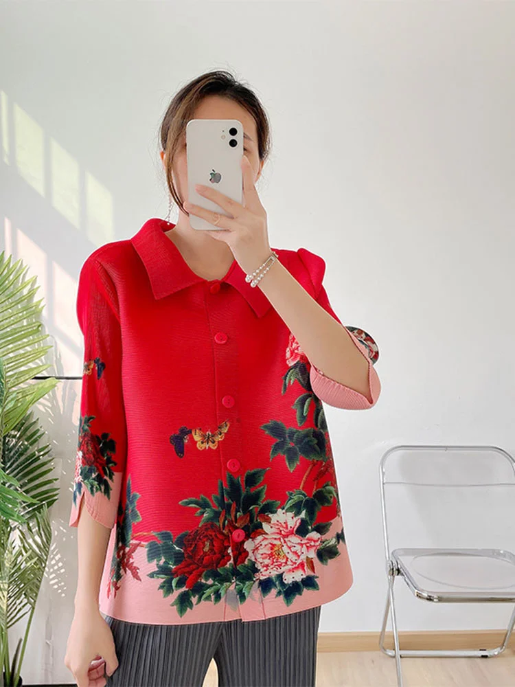 LANMREM Pleated Printed Shirt Women Turn-down Collar Three Quarter Sleeves Casual Top  2023 Autumn Female Vintage Clothes 2N102