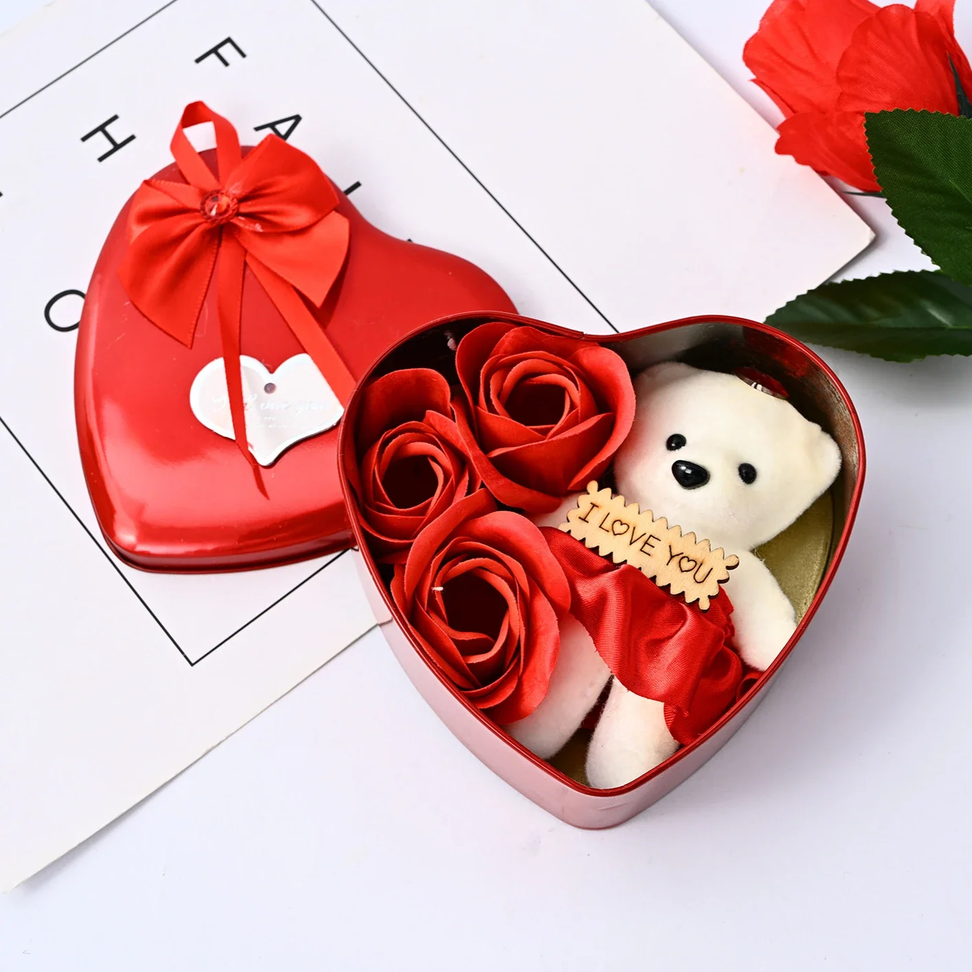 

Bear Soap Rose Gift Box Valentines Day Flower Love Box Bears Bouquet Wedding Birthday Party Decoration Mother day Gift box Fern