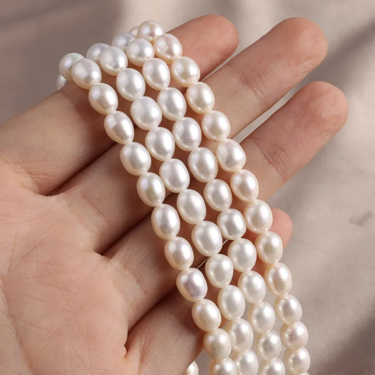 

AAA 5-6mm Natural Freshwater Pearl Beaded Rice Shape Punch Loose Beads for Make Jewelry DIY Bracelet Necklace Accessories