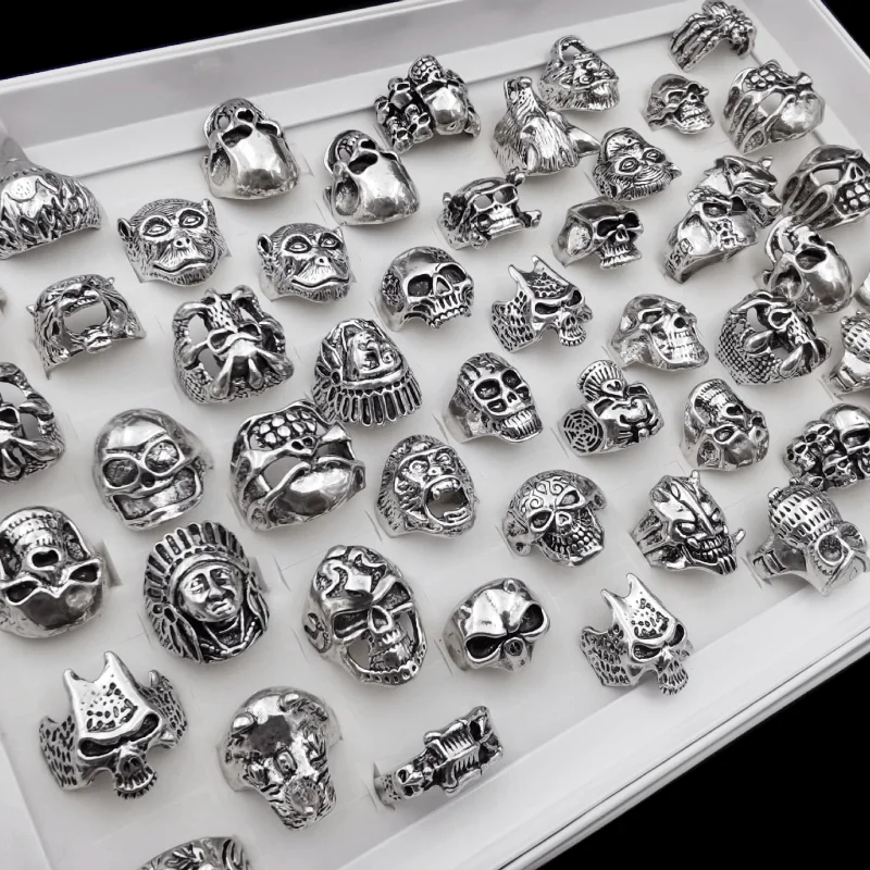 10PCS 1 Set of Dark Style Skull Shaped Retro Women's Rings Perfect Holiday Gift Women's Jewelry