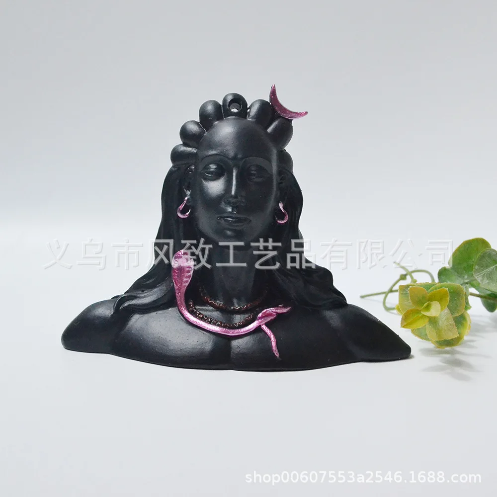

Half-Face Indian God Statue‌ - Mystical Resin Pendant for Indoor/Outdoor Decor