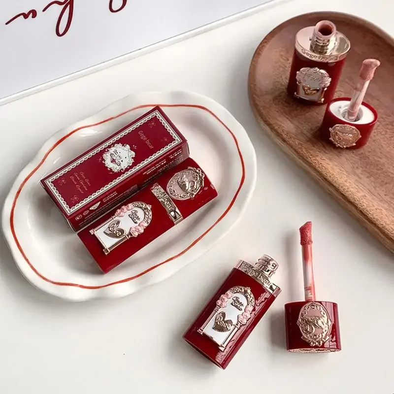 Gege Bear Swan Garden Flüssiges Rouge, samtiges, mattes Zwei-in-Eins für Lippen und Wangen, weicher, jugendlicher Make-up-Look, langlebig