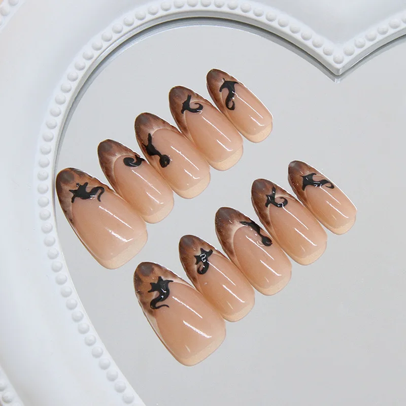 เล็บปลอมทรงฟักทองแบบฝรั่งเศส 30 ชิ้น สไตล์เรียบง่ายทรงอัลมอนด์ กดติดง่าย ใช้ซ้ำได้ ตกแต่งเล็บแฟชั่น