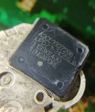 Free shipping   UPD70F3425GJ(A) CPU      Spot  10PCS