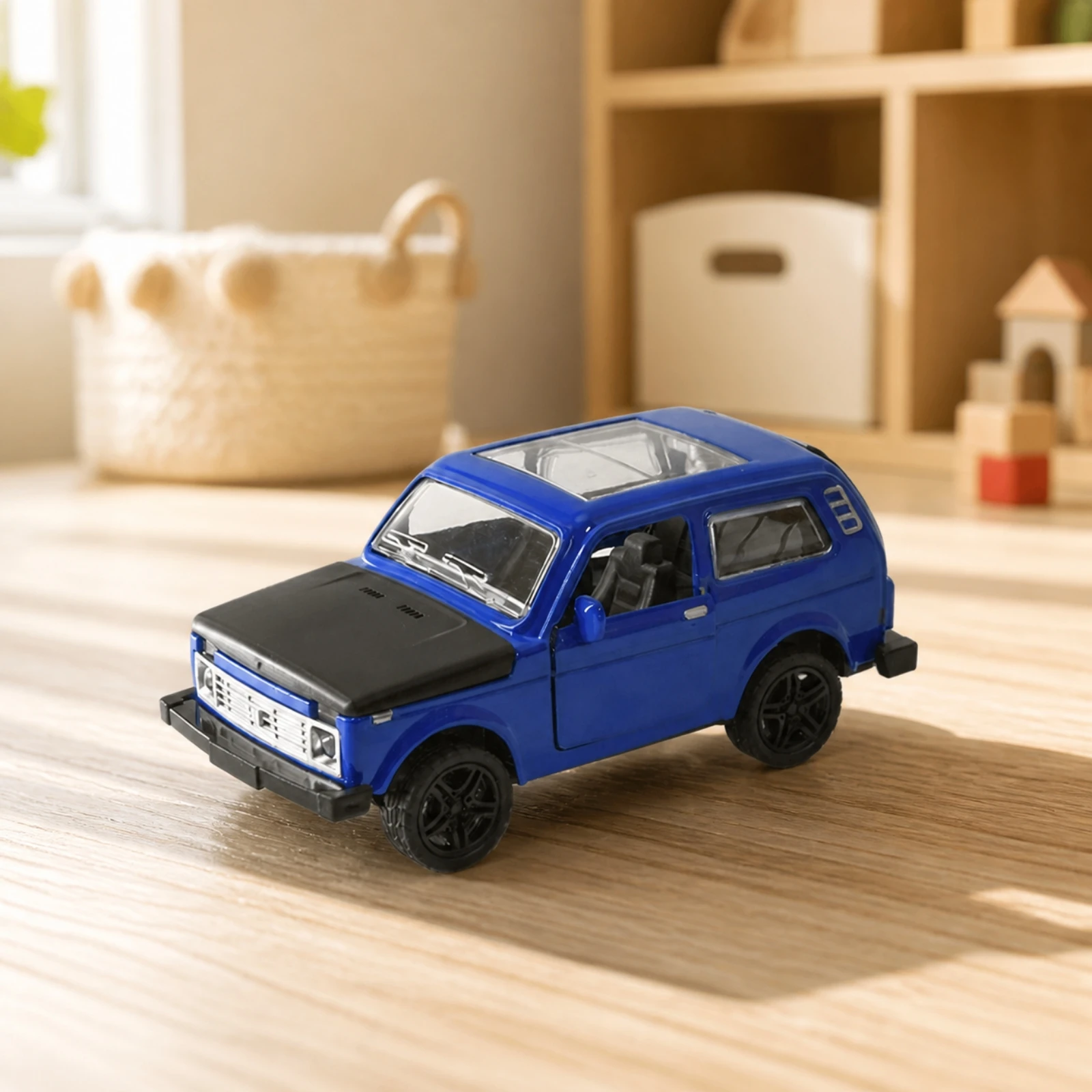 Alloy Metal SUV Toy Car Non Pull-Back SUV Toy Car Detailed Interior Collectible for Children, Imaginative Play