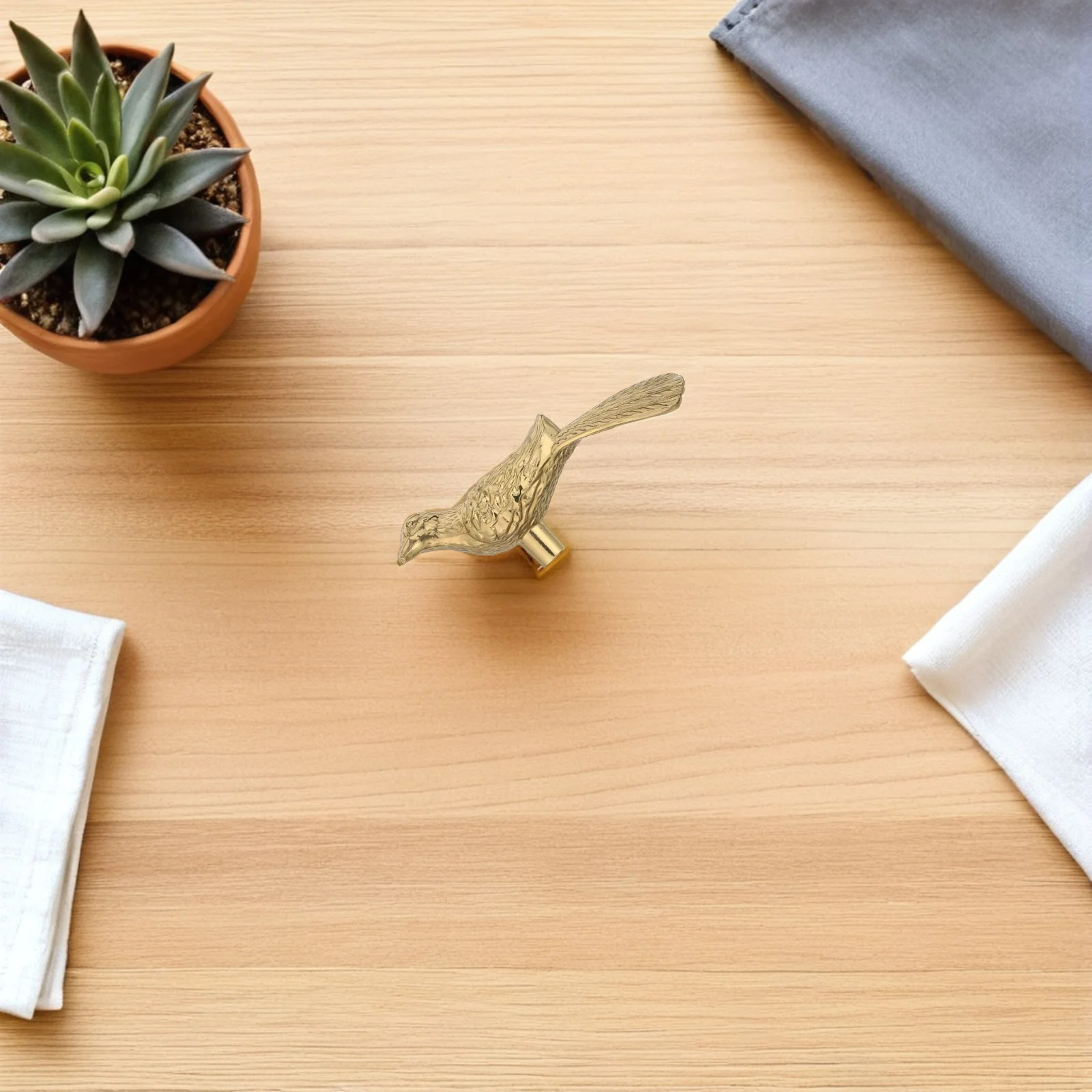 

Vintage Brass Bird Cabinet Knobs Decorative Drawer Pulls for Kitchen Wardrobe Cupboard Hardware Bird Knobs Cabinet Pull Handles